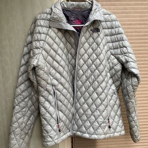 NWOT The Northface Quilted Jacket